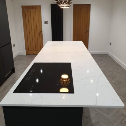 Installing granite worktops - fitted quartz