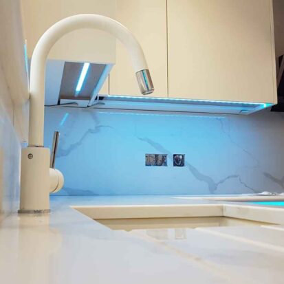 Modern kitchen ideas - LEDs under worktop