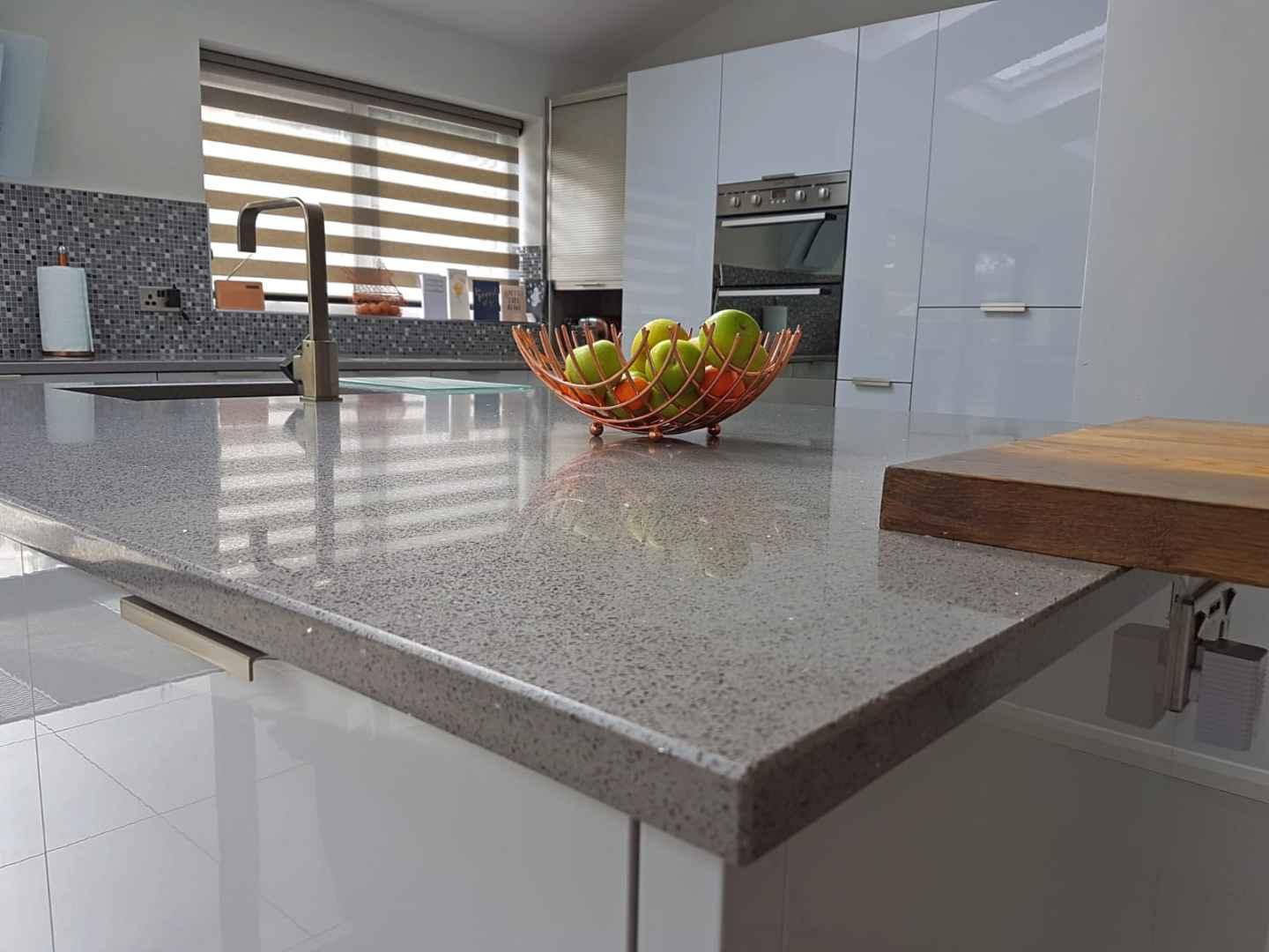 Polish Granite Gallery HD Quartz & Granite Kitchen Images