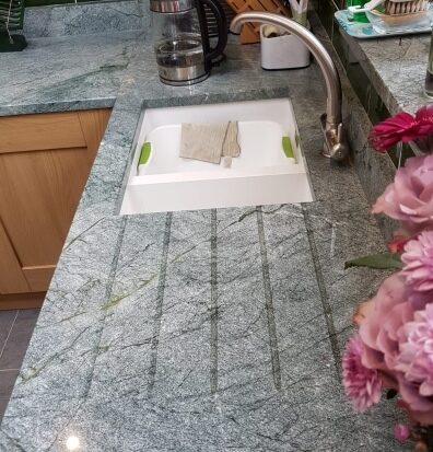 Kitchen granite worktops draining grooves