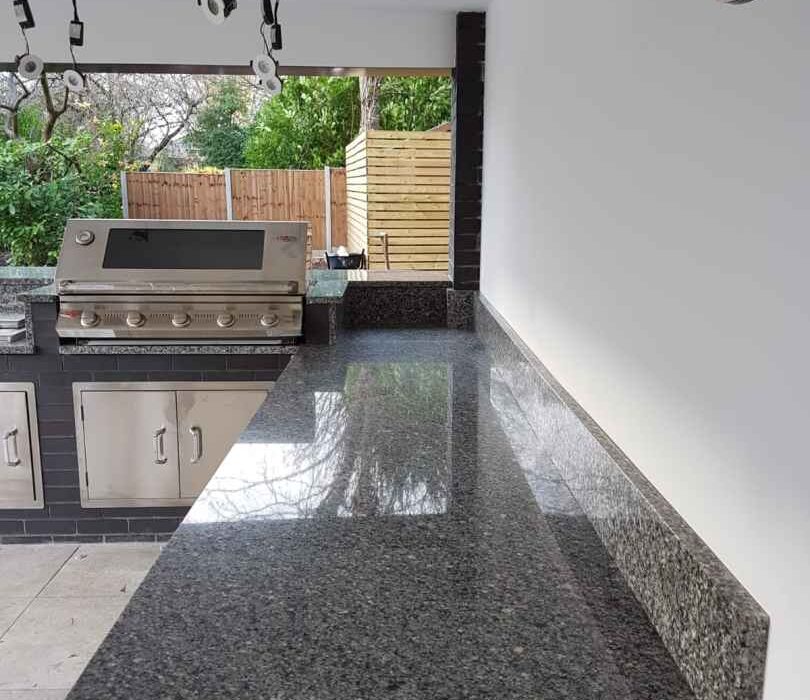 Azul Platino granite outside BBQ